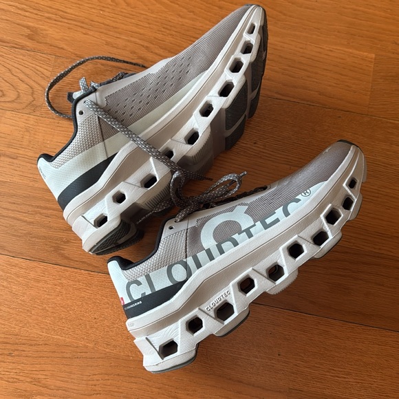 On Running - Cloudmonster - Picture 3 of 4